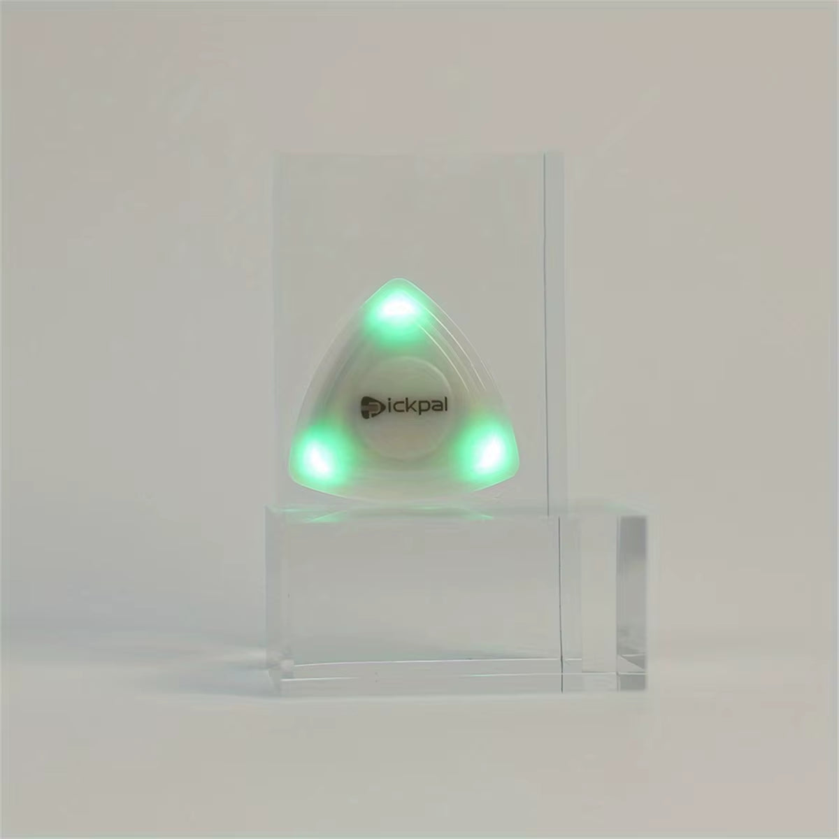 LED Luminous Guitar Pick 1 Pcs - ABS Electric Guitar Picks with Three-Color Light Options (White/Green/Purple)